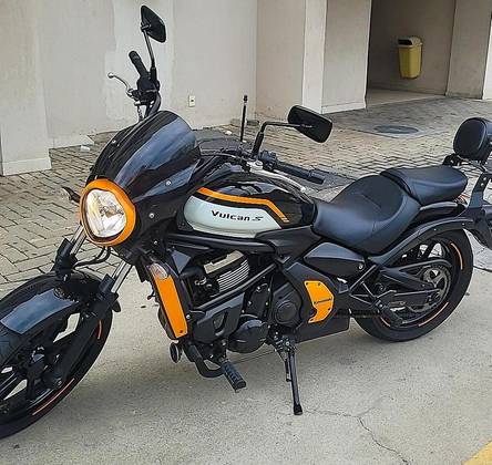 KAWASAKI VULCAN S ABS CAFÉ 